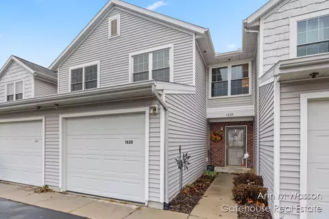 1628 Winter Creek Ct, Greenville, MI 48838