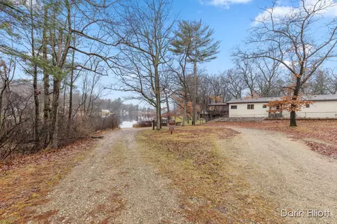 901 Woodruff Dr, Stanton, MI 48888 photo 23