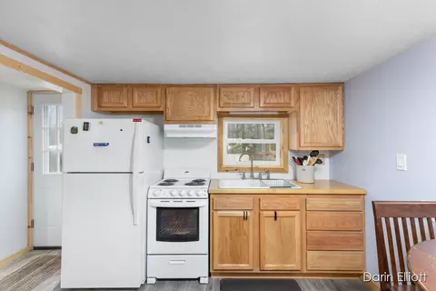 901 Woodruff Dr, Stanton, MI 48888 photo 14