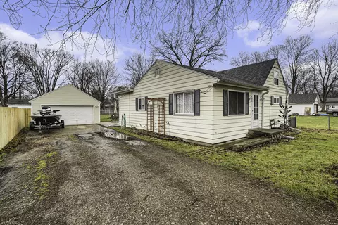 103 E Williams St, Athens, MI 49011 photo 2