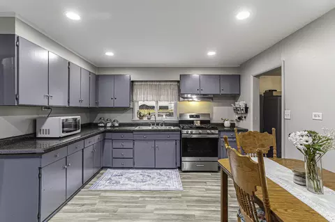 103 E Williams St, Athens, MI 49011 photo 6