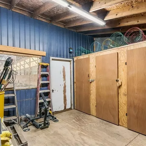 20144 Karr Rd, Belleville, MI 48111 photo 60
