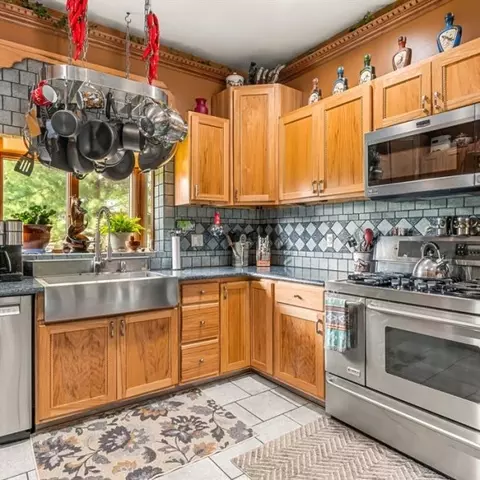 20144 Karr Rd, Belleville, MI 48111 photo 11