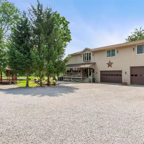 20144 Karr Rd, Belleville, MI 48111 photo 10