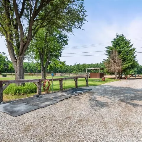 20144 Karr Rd, Belleville, MI 48111 photo 62