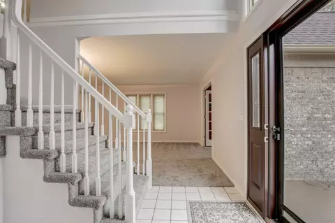 48173 Covington Ct, Canton, MI 48187 photo 9