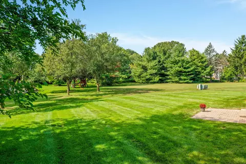 48173 Covington Ct, Canton, MI 48187 photo 6