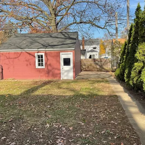 24170 Union St, Dearborn, MI 48124 photo 4