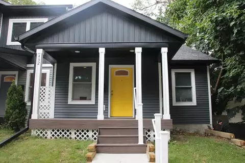 452 Diamond Ave SE, Grand Rapids, MI 49506