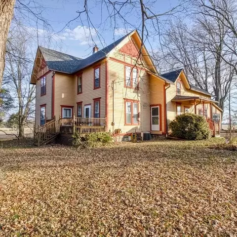 1409 S Geeck Rd, Corunna, MI 48817