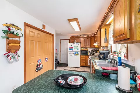 6839 Graham Rd, Grant, MI 49327 photo 16