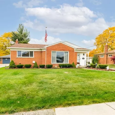 14195 Cardwell St, Livonia, MI 48154