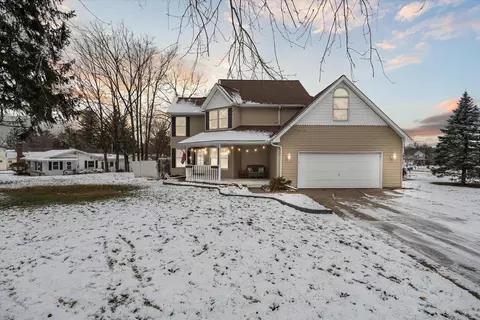 601 Tickner St, Linden, MI 48451