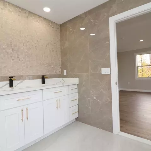 7246 Manor, Dearborn, MI 48126 photo 33