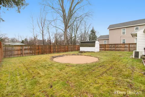 88 E Mark St, Sparta, MI 49345 photo 17