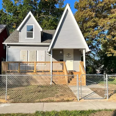 16537 Turner St, Detroit, MI 48221
