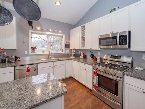 57711 Farthing, Mattawan, MI 49071 photo 10