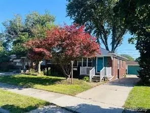 25824 Koontz St, Roseville, MI 48066