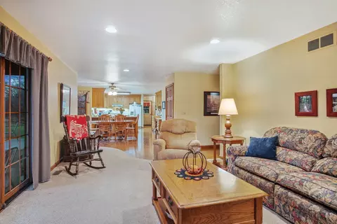 5091 Glen Eagle Ct, Tecumseh, MI 49286 photo 11