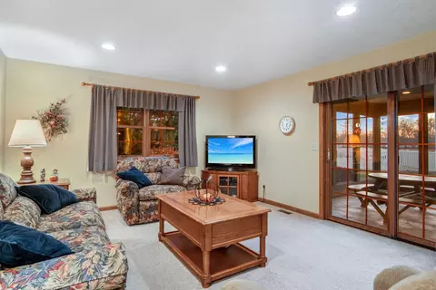 5091 Glen Eagle Ct, Tecumseh, MI 49286 photo 10