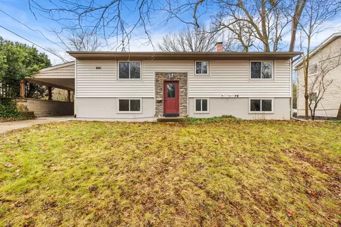 1603 Peach St, Ann Arbor, MI 48105