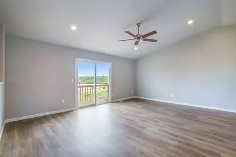 58956 Interlaken St, Mattawan, MI 49071 photo 3