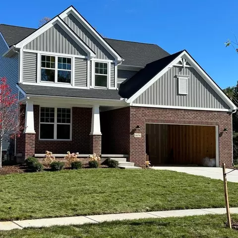 2676 Castlewood Ct, Wixom, MI 48393