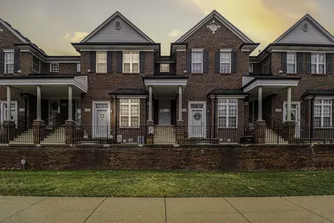 53212 Providence E, Utica, MI 48316