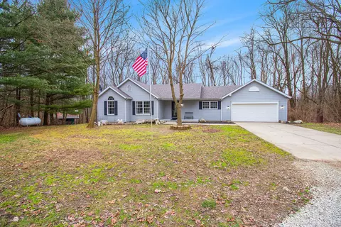 69149 Brush Trl, Niles, MI 49120