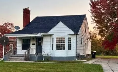 29510 Michigan St, Roseville, MI 48066