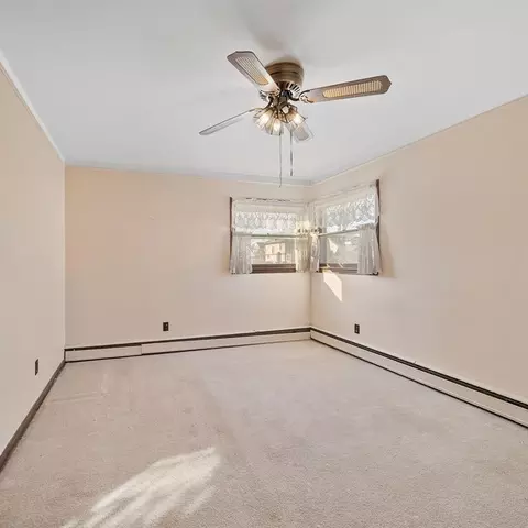 22261 Olmstead St, Dearborn, MI 48124 photo 13