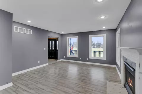 8422 Stony Lake Rd, Jackson, MI 49201 photo 17
