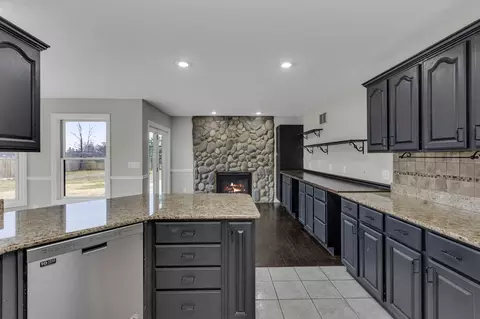 8422 Stony Lake Rd, Jackson, MI 49201 photo 23