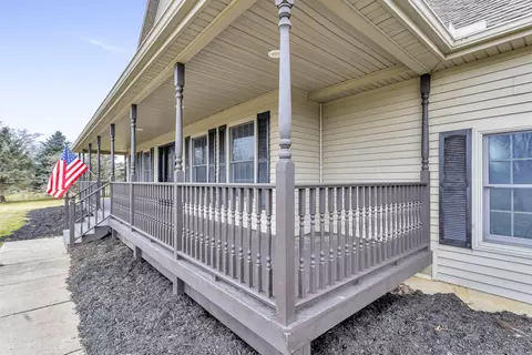 8422 Stony Lake Rd, Jackson, MI 49201 photo 10