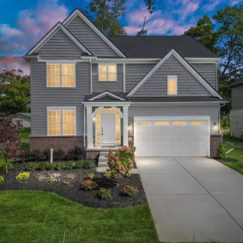 651 Allegheny Dr, South Lyon, MI 48178
