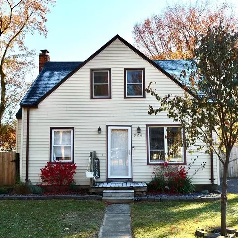 926 N Wayne Rd, Westland, MI 48185