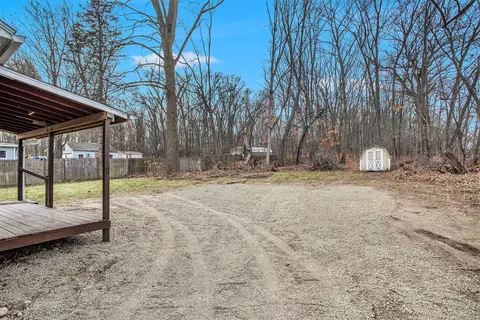 113 Carl Ave, Springfield, MI 49037 photo 13