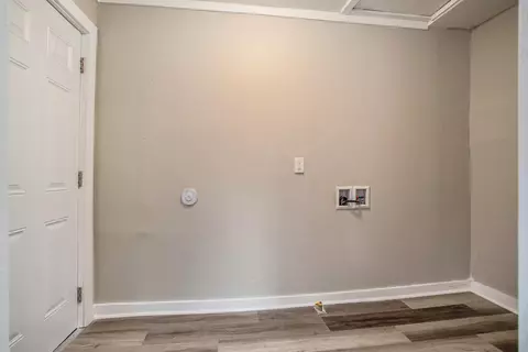 113 Carl Ave, Springfield, MI 49037 photo 11