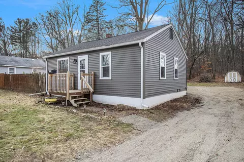 113 Carl Ave, Springfield, MI 49037 photo 15