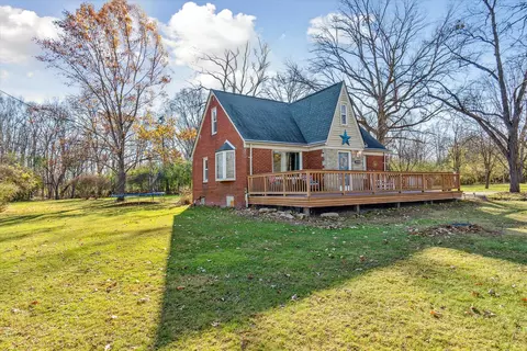 25505 Farmbrook Rd, Southfield, MI 48034 photo 3