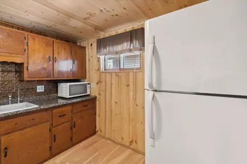 129 Dennis St, Gladwin, MI 48624 photo 10