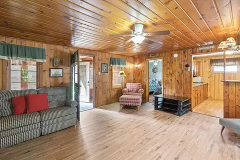 129 Dennis St, Gladwin, MI 48624 photo 18