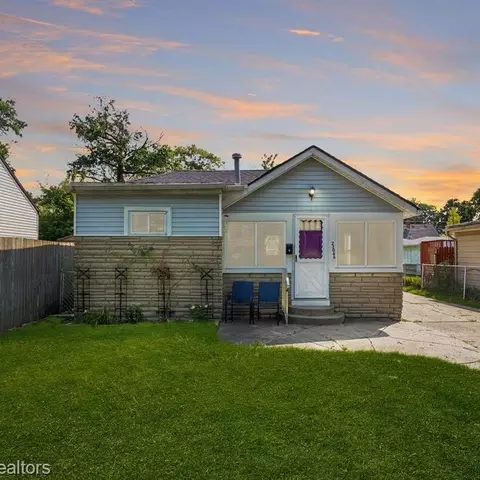 23066 Vance Ave, Hazel Park, MI 48030