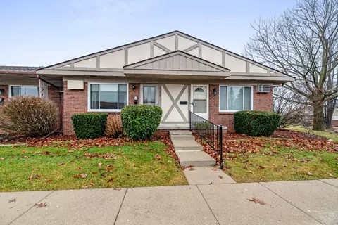 25352 Potomac #7, South Lyon, MI 48178