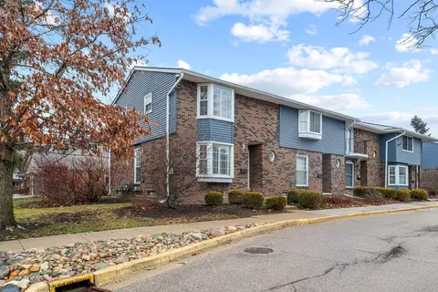 2753 Page Ave, Ann Arbor, MI 48104