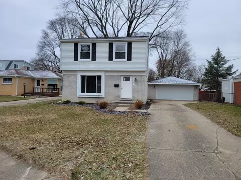 30618 Shiawassee St, Farmington Hills, MI 48336