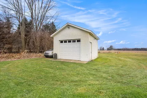 4002 Otuna Dr, Dorr, MI 49323 photo 27