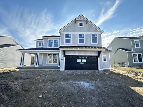 3194 Deer Haven Dr, Jenison, MI 49428