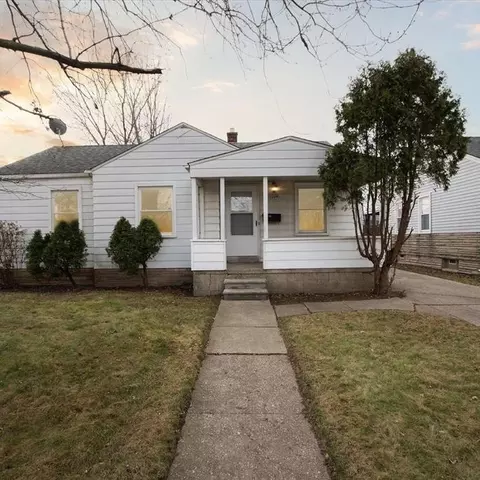 12216 Pearl St, Southgate, MI 48195
