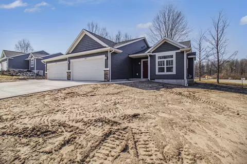 161 Creek Dr, Hart, MI 49420